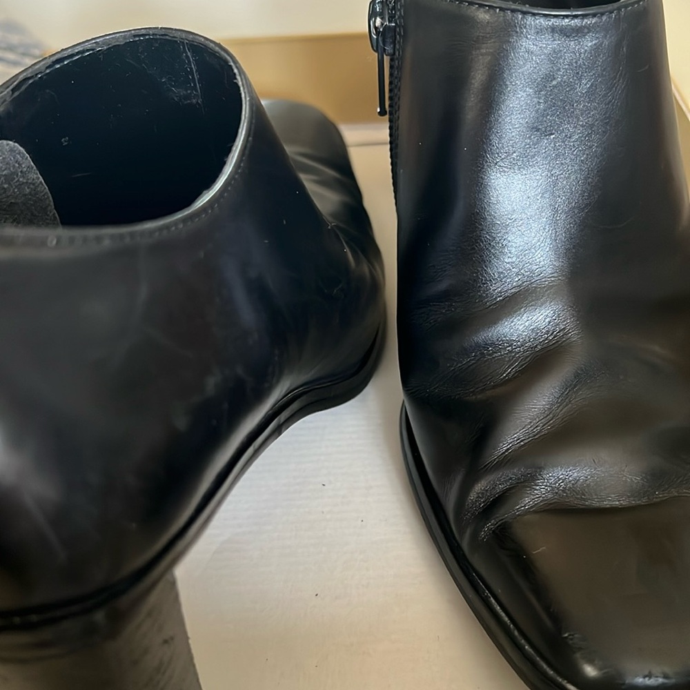Valerie Stevens Black size 6.5M used, 2 inches heels.
